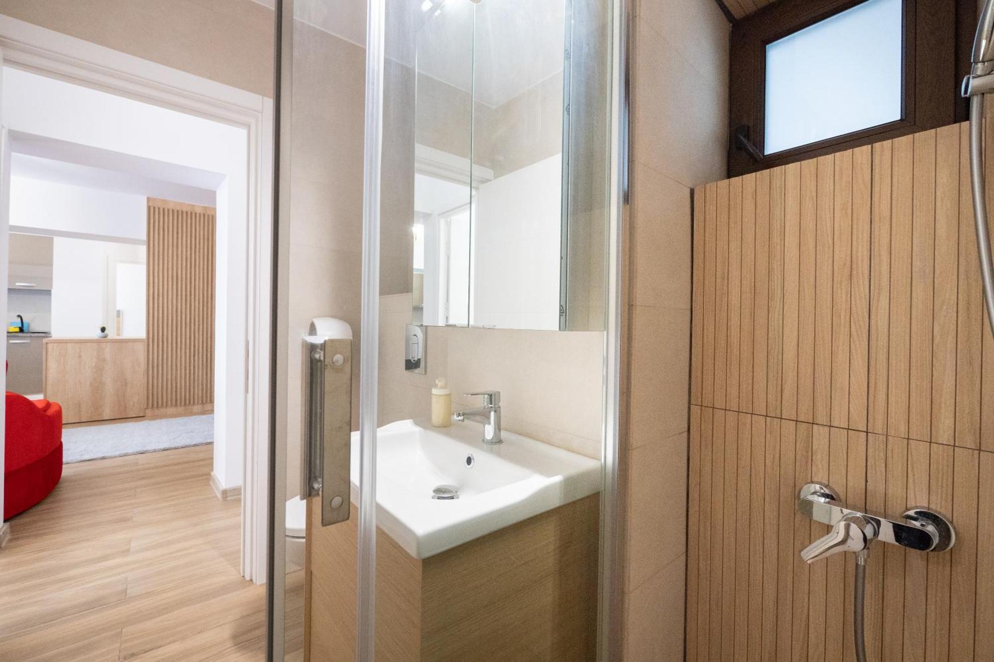 Premier Luxury Ultracentral * Pitesti