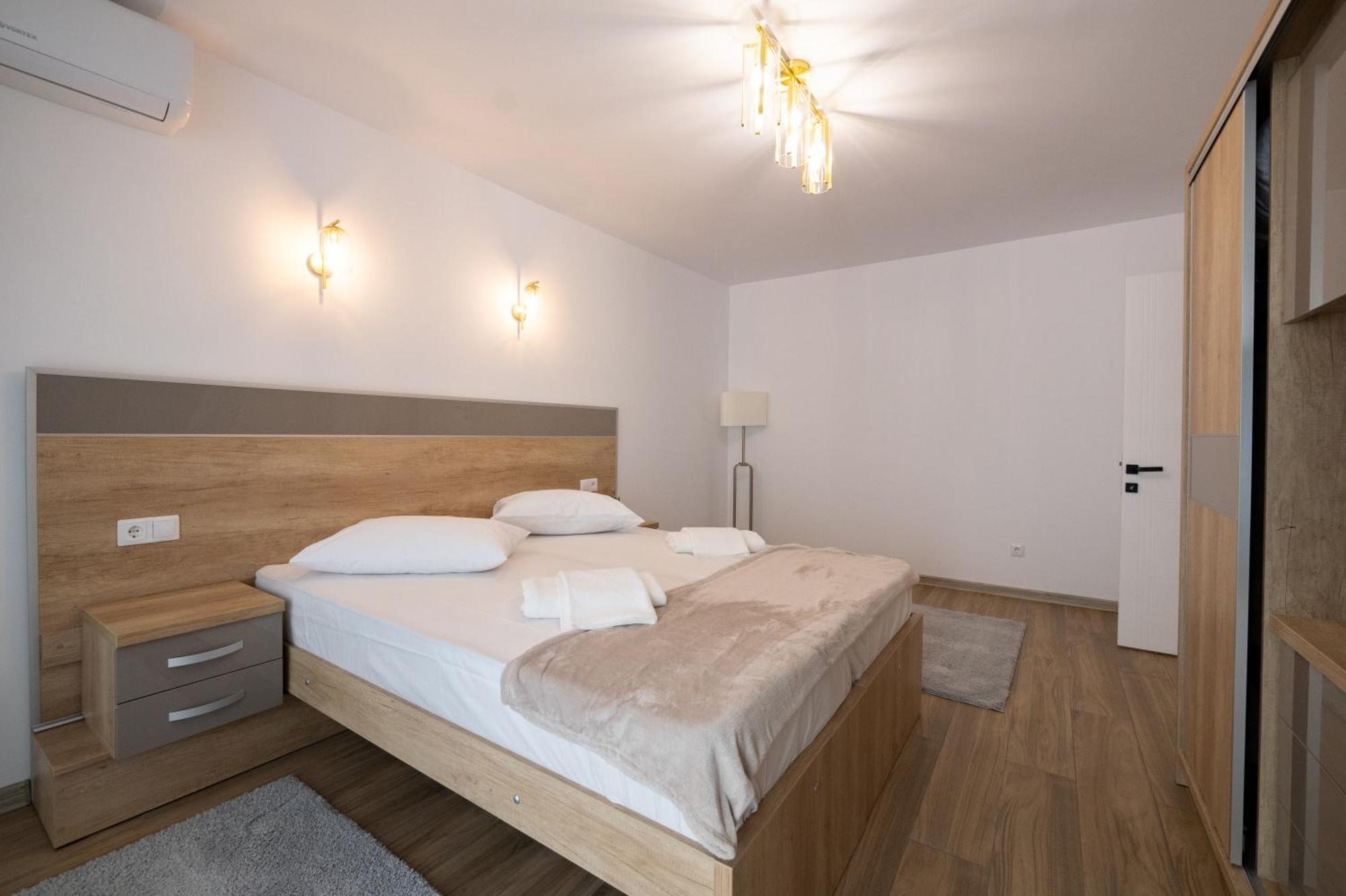 Premier Luxury Ultracentral *